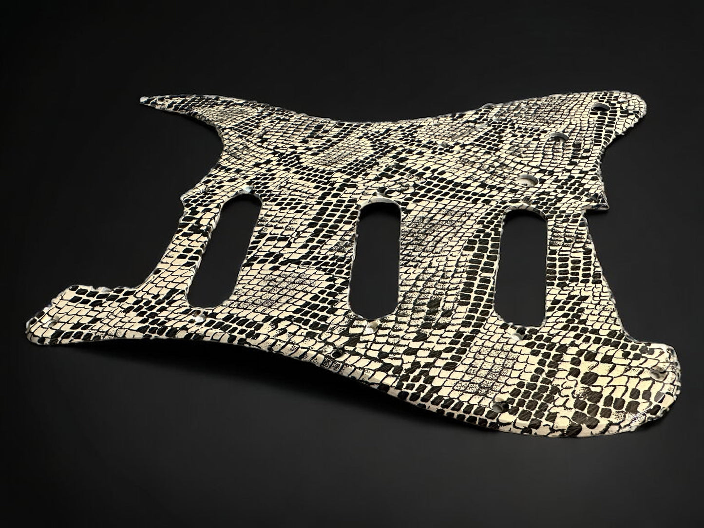 Custom Gold Snakeskin 11 Hole Stratocaster Electric Guitar Pickguard